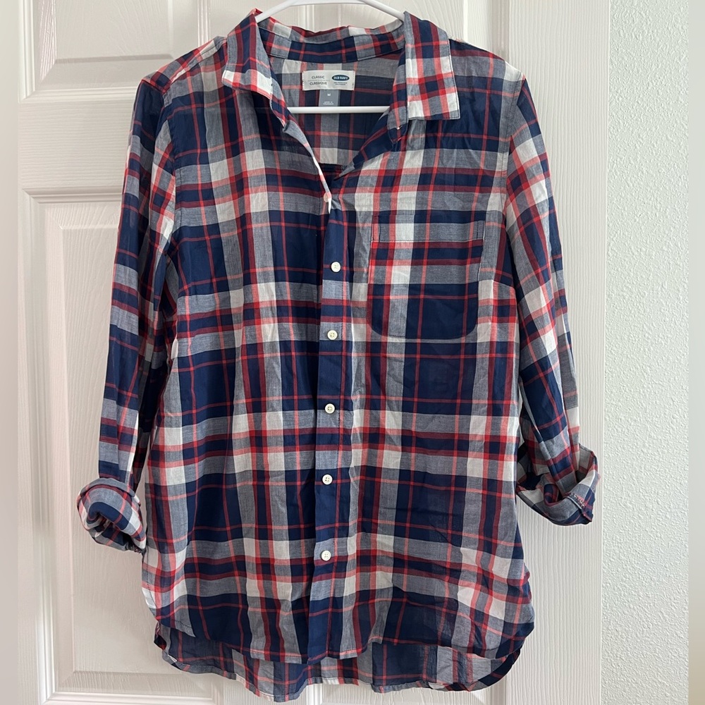 NWOT Old Navy Button Down Shirt Medium